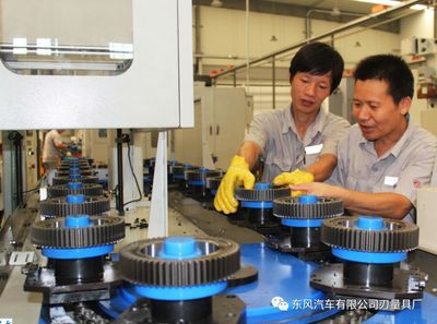 出口齒輪熱銷 開足馬力生產(chǎn)